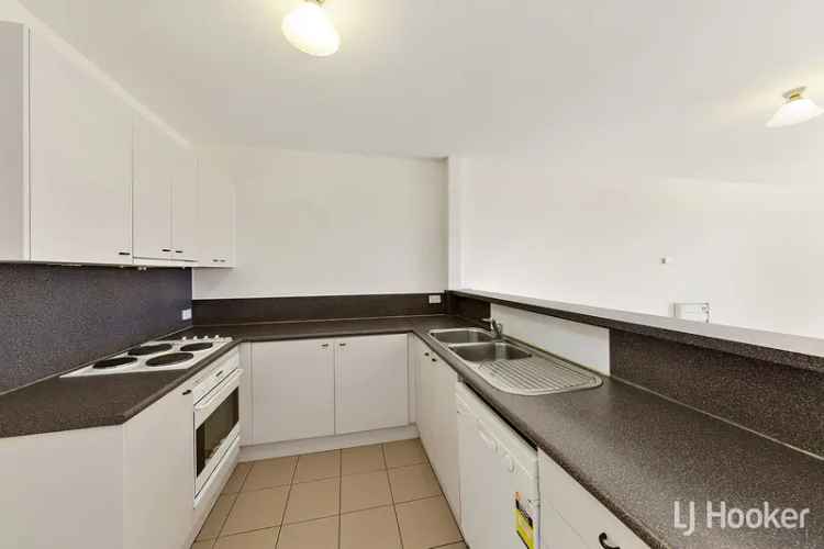 Apartment For Rent in District of Belconnen, Australian Capital Territory