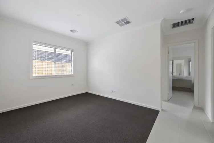 House For Sale in Melbourne, Victoria