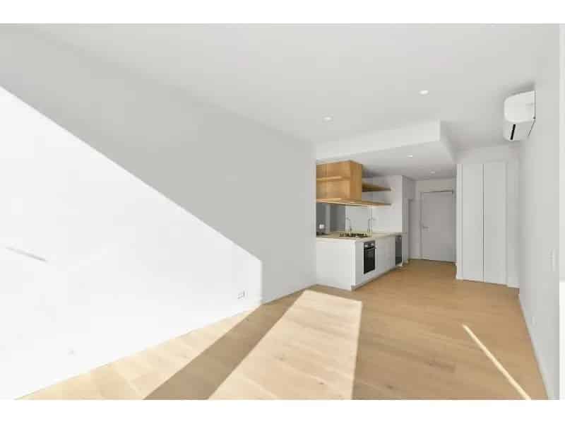 Modern 1 Bed 1 Bath - Great Location