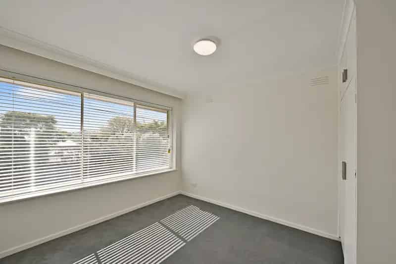 2 rooms apartment of 172 m² in Melbourne
