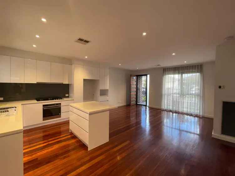 2 Bedroom House For Lease Clayton South VIC