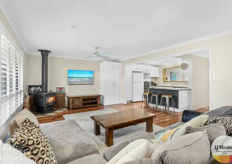 House For Sale in Mid-Coast Council, New South Wales