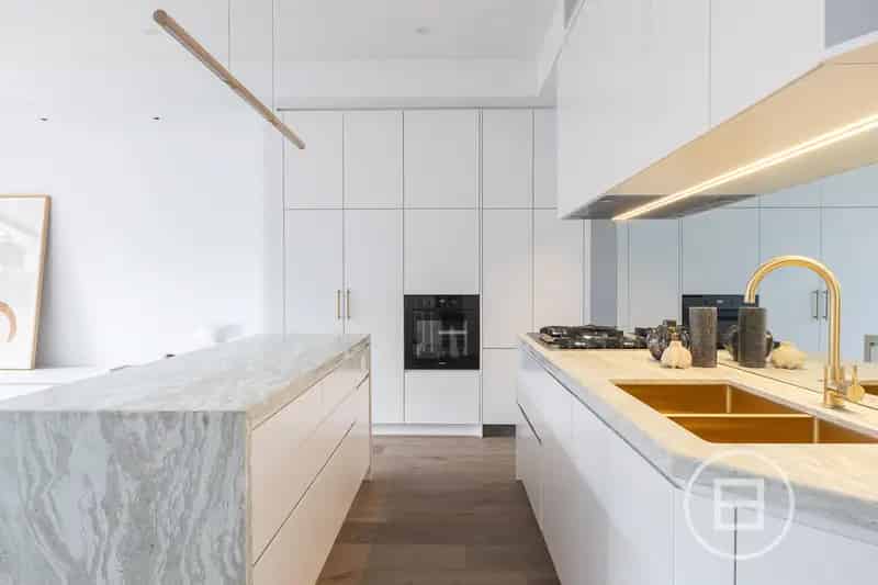 Rent Victorian House in Windsor with Luxury Features and Modern Living