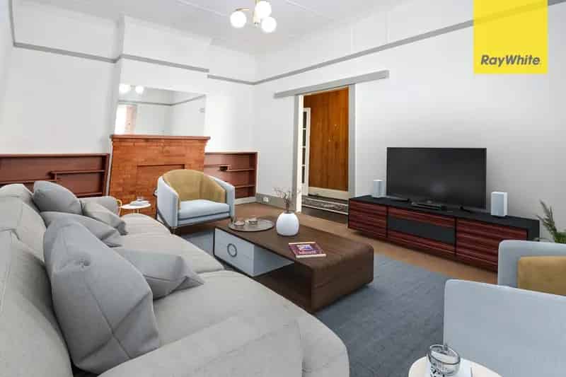 SPACIOUS HOME ON THE HIGH SIDE