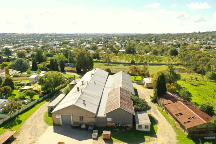 Lease factory site for redevelopment in prime location with unique features