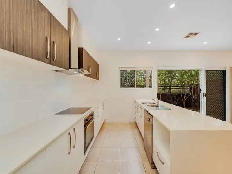 Stylish, Spacious & Low Maintenance - Perfectly Positioned in Birtinya