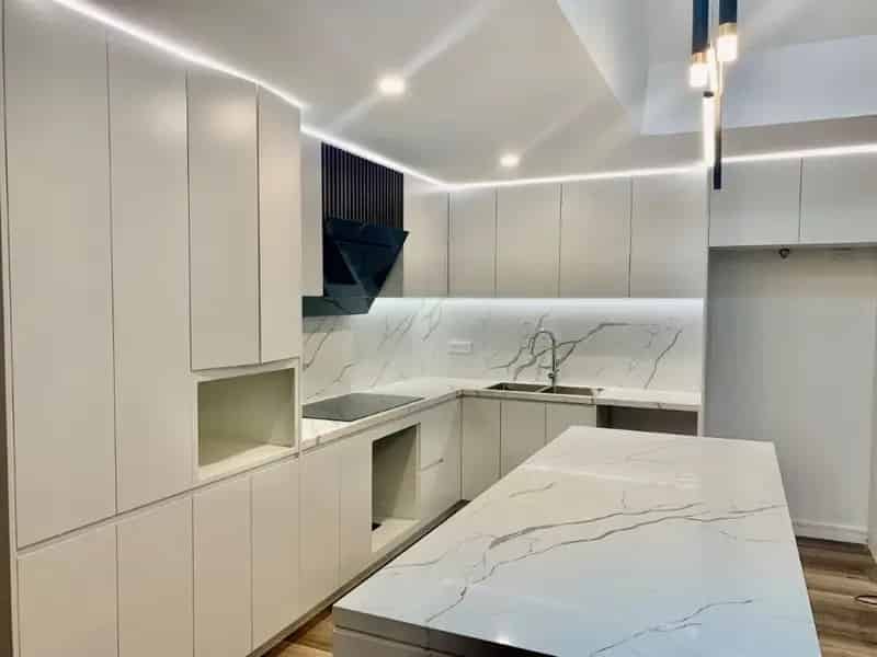 1 room house of 231 m² in Sydney