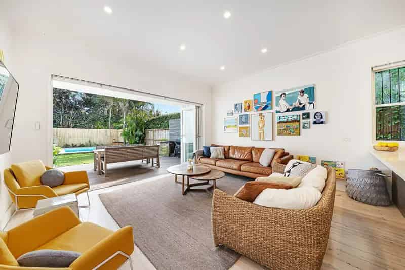 Fully furnished three bedroom home with pool + dual off street parking