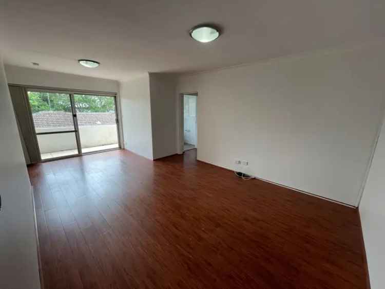 2-Bedroom Apartment Near Transport Westmead NSW