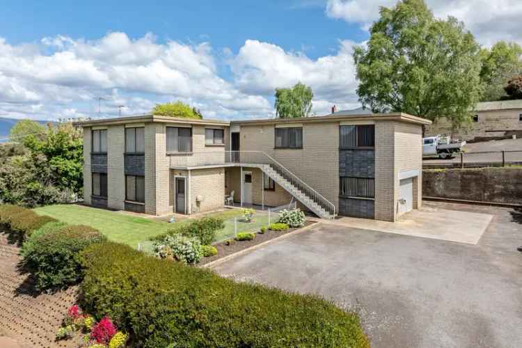 House For Sale in Scottsdale, Tasmania