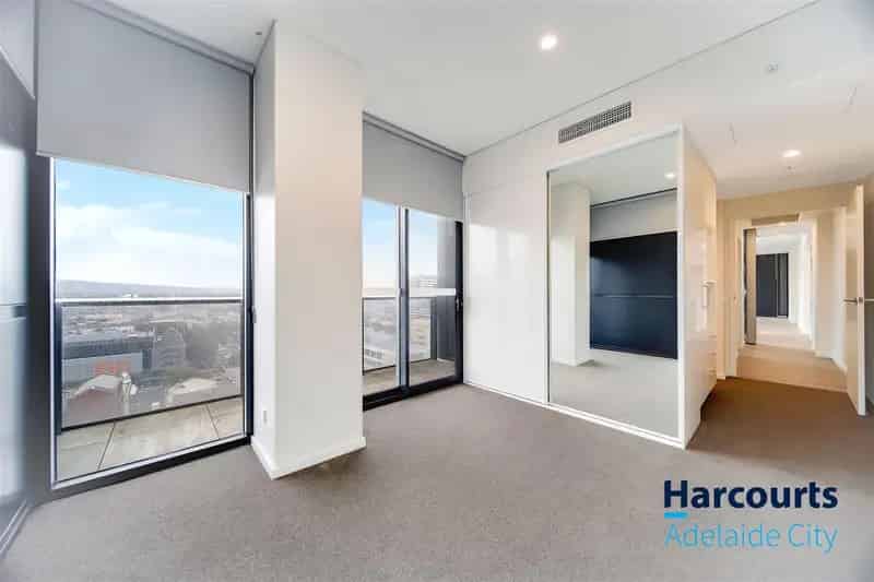3 rooms apartment of 174 m² in Adelaide