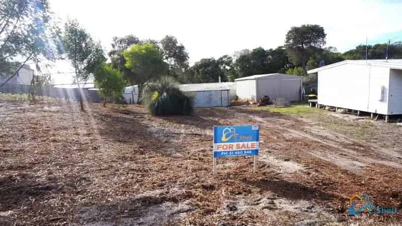 affordable beach block for sale with shed near ninety mile beach