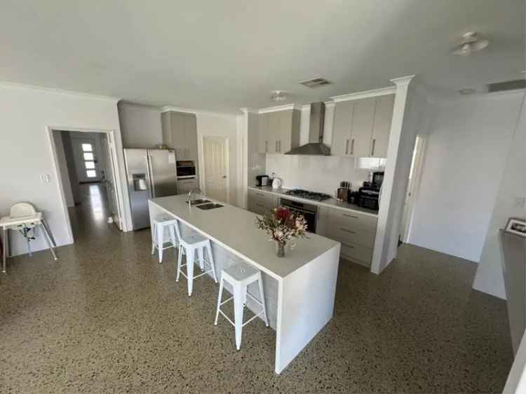 House For Rent in City Of Kalamunda, Western Australia