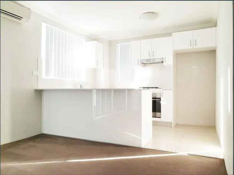 2 Bedroom Apartment Sydney Olympic Park 51m² New Modern