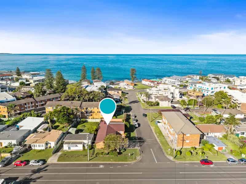 Real Estate For Sale - 20 Bay Road - The Entrance , NSW