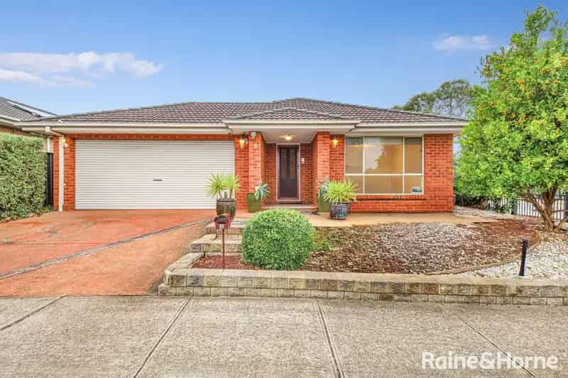 House For Rent , 8, Loretta Boulevard, Melbourne, Victoria