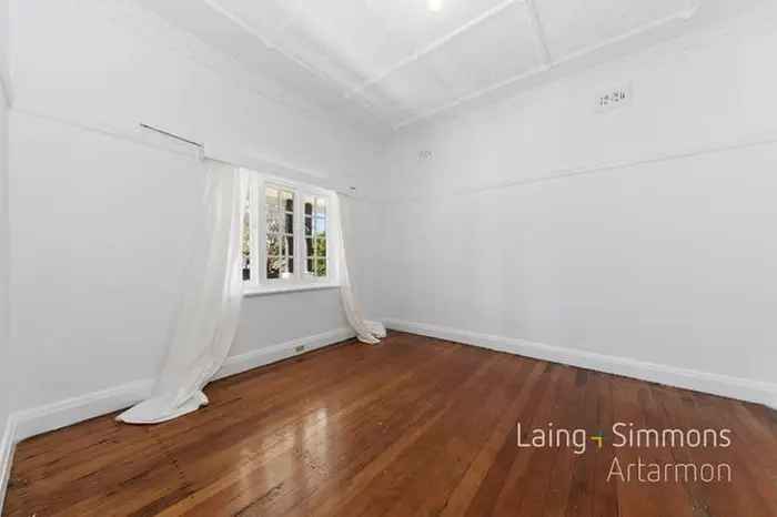 House For Rent in Sydney, New South Wales