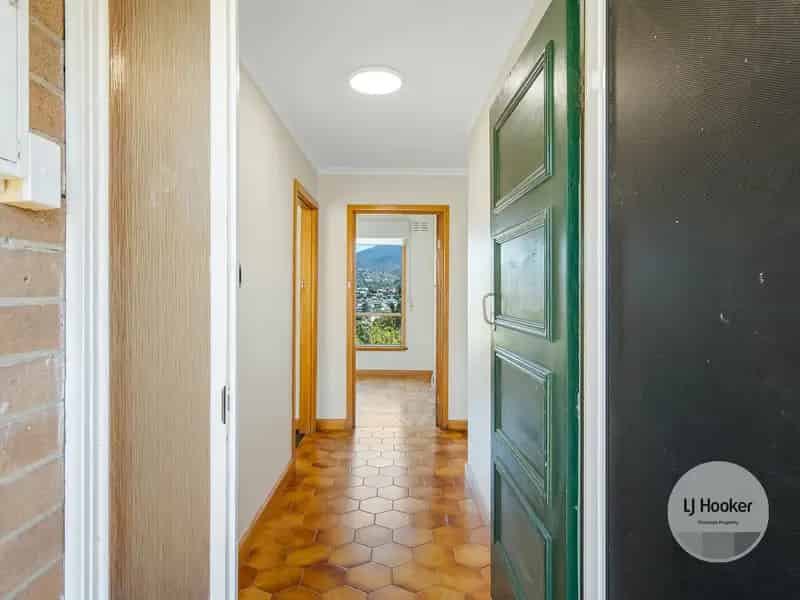 House For Sale , Hobart, Tasmania