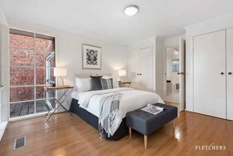 1 room apartment of 167 m² in Melbourne