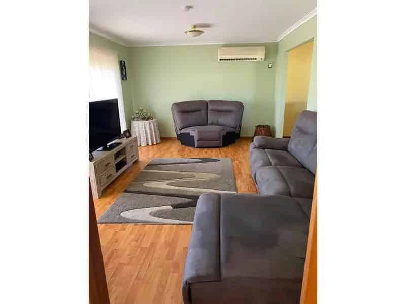 Well Presented 3 Bedroom Home with Large Shed