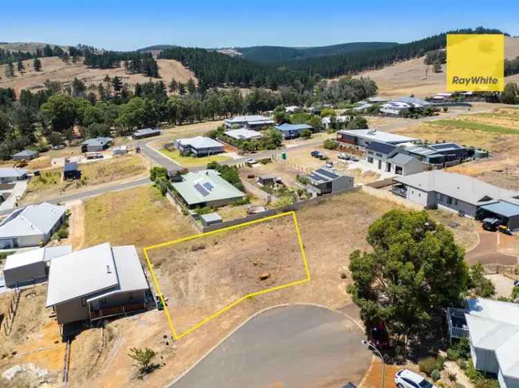 704sqm Elevated Block in Nannup with Countryside Views