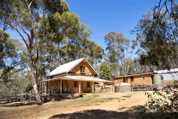 House For Sale in Maldon, Victoria