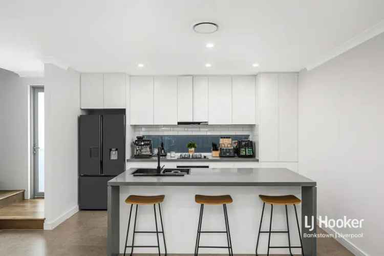 Rent House in Villawood with Luxury Features and Courtyard