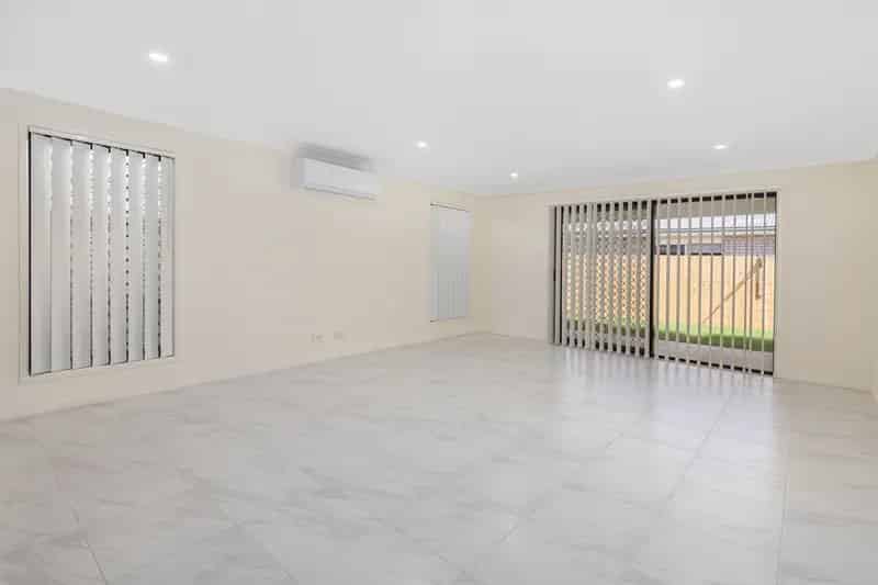 Real Estate For Lease - 1/46 Second Avenue - Marsden , QLD