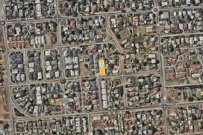 Beachlands Development Opportunity 913m² R40 Zoned Lot