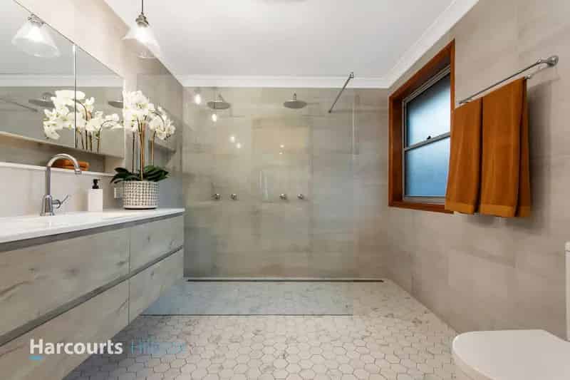 Grand-Scale Luxury Living, with Whisper-Quiet Panoramic Bushland Views