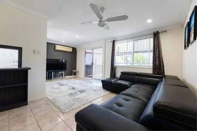 House For Sale , 1731, Sandgate Road, City of Brisbane, Queensland