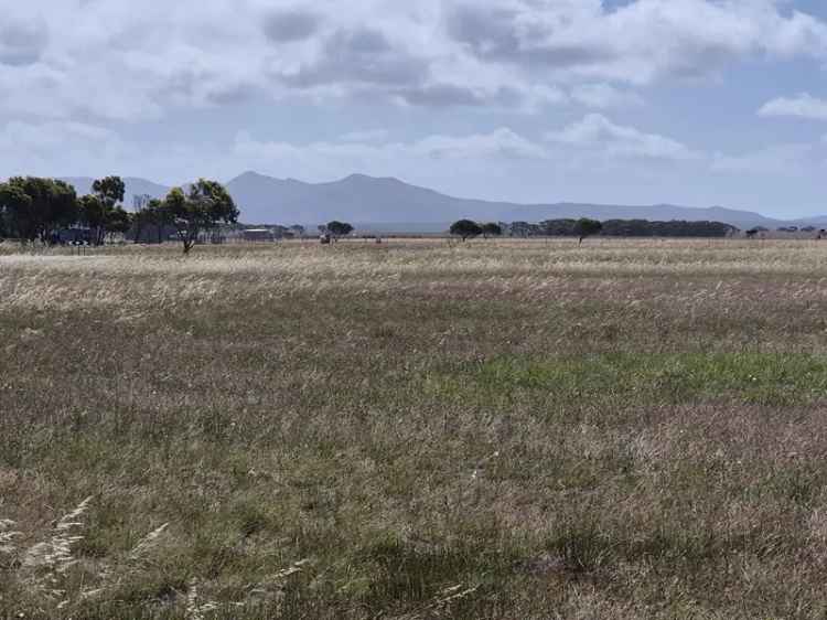 Land For Sale in Hopetoun, Western Australia