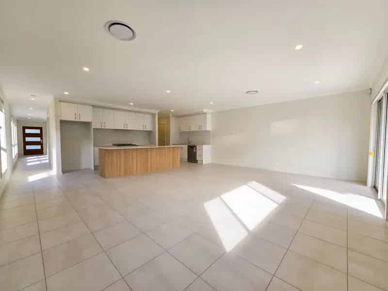 Brand-New Luxury Home in the Heart of Spring Farm - Move in and Make it Yours!