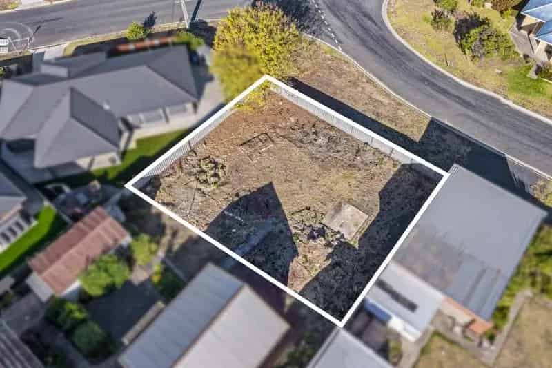 Buy Residential Building Block in Central Ararat with Development Potential