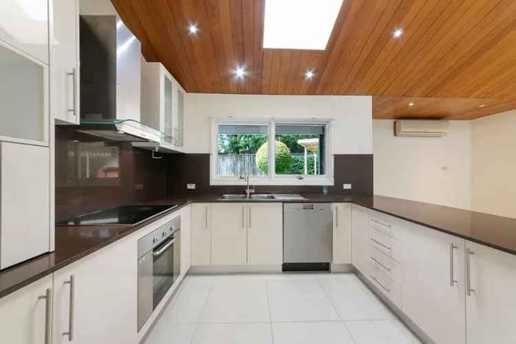 5 Bed 2 Bath House For Lease Castle Hill NSW