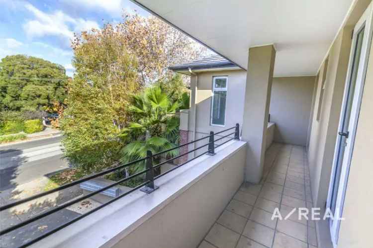 2 rooms apartment of 253 m² in Melbourne