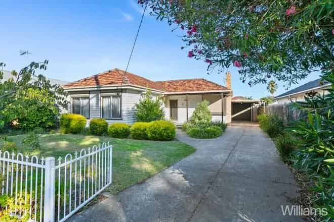 House For Sale , 11, Rosshire Road, Melbourne, Victoria