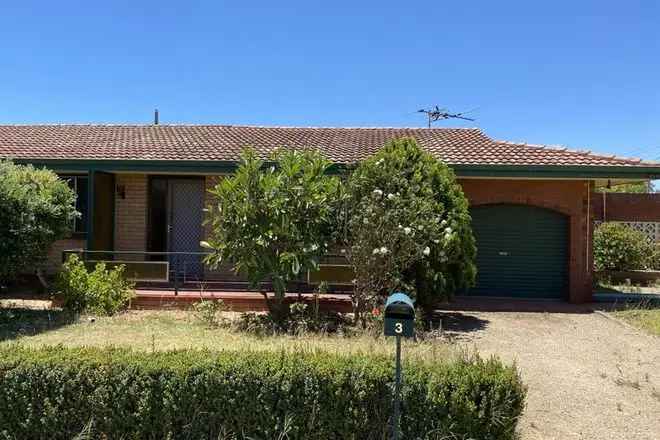 House For Rent in Geraldton, Western Australia