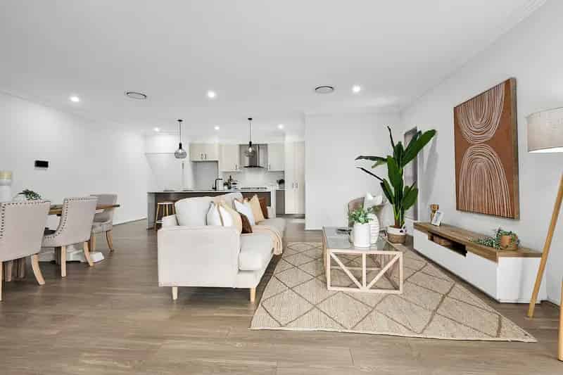 Real Estate For Lease - 26 Green Street - Renwick , NSW