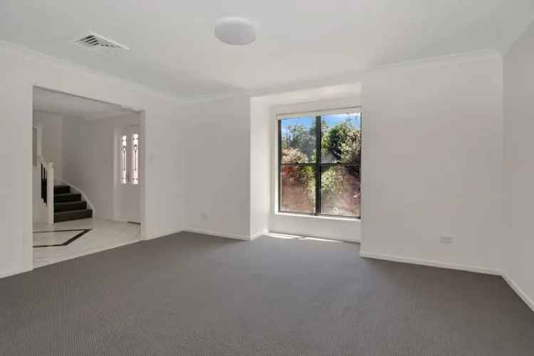 5 Bedroom House for Lease Lisarow NSW