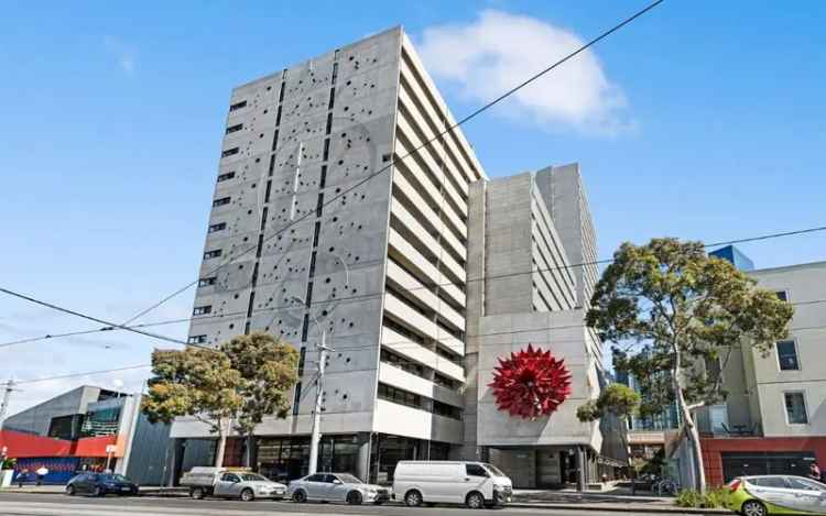 1 room apartment of 145 m² in Melbourne