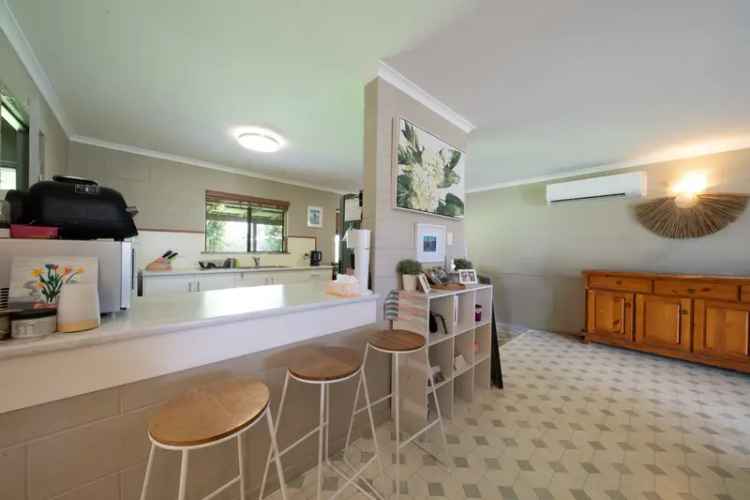 Charming Family Home In Proserpine - A Perfect Blend Of Comfort And Style!