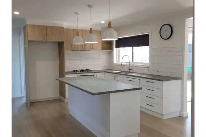 House For Rent , 10, Abbott Street, Moe, Victoria
