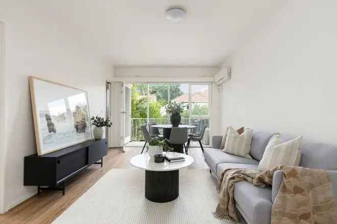 Apartment For Sale in Melbourne, Victoria