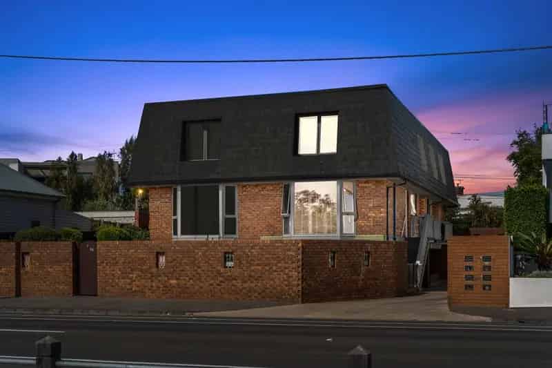 Townhouse For Sale - 2/54 The Strand, Williamstown VIC 3016