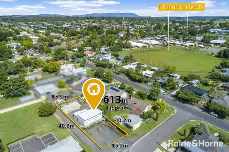 House For Sale , 2, Duncan Street, Kyneton, Victoria