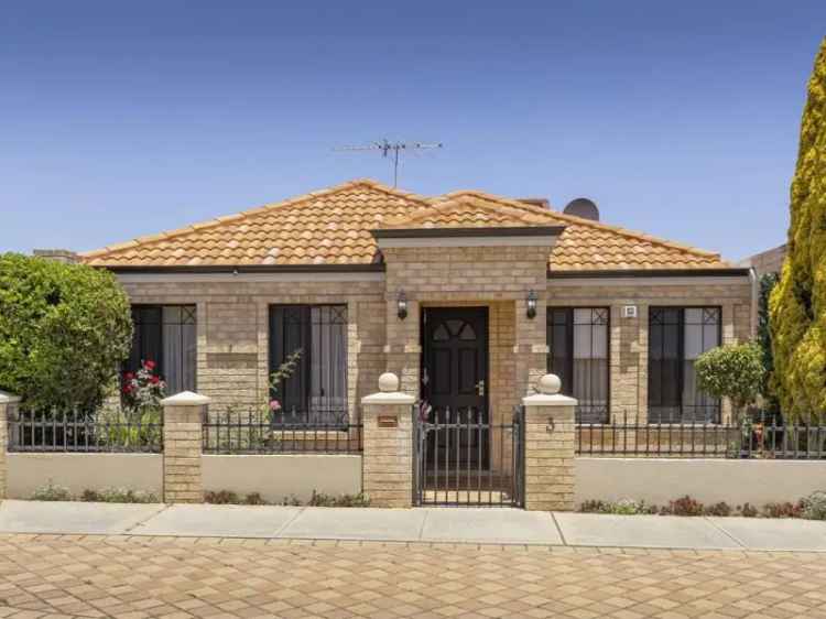 House For Sale in City of Joondalup, Western Australia