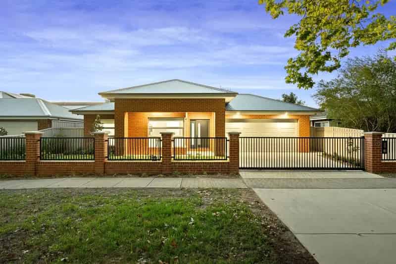 House For Sale , Albury, New South Wales
