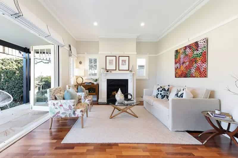 4 Zara Road, Willoughby NSW 2068 - House For Lease