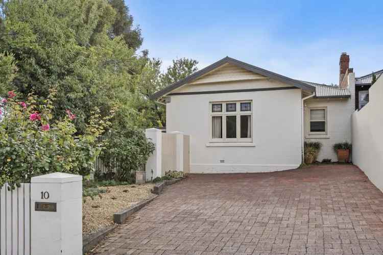 House For Rent in 10, Kelly Street, Hobart, Tasmania